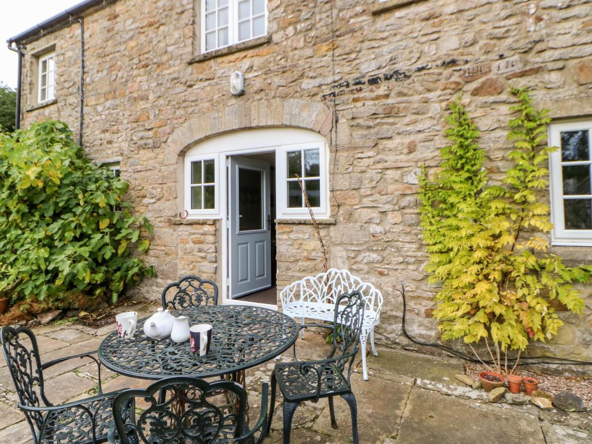 Coverdale Cottage Carlton  Exterior photo